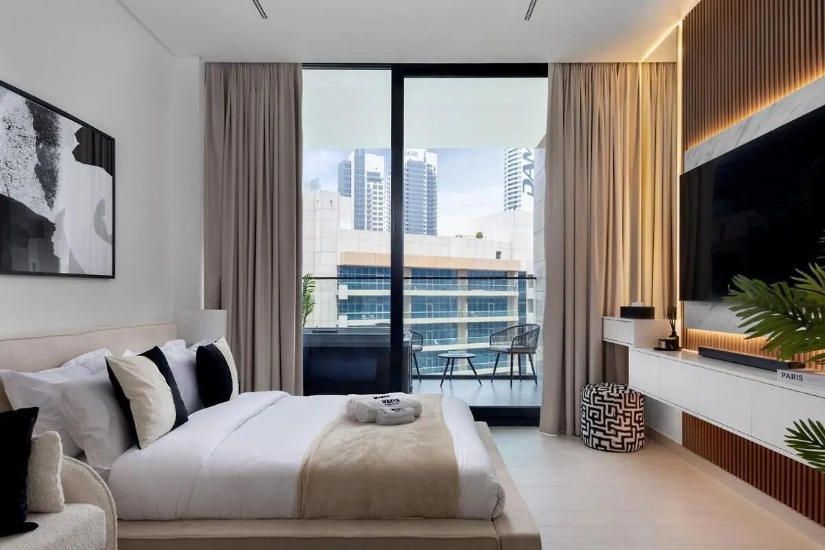 Waves - Luxe Studio With Jacuzzi & City Views 두바이 0*,  아랍에미리트